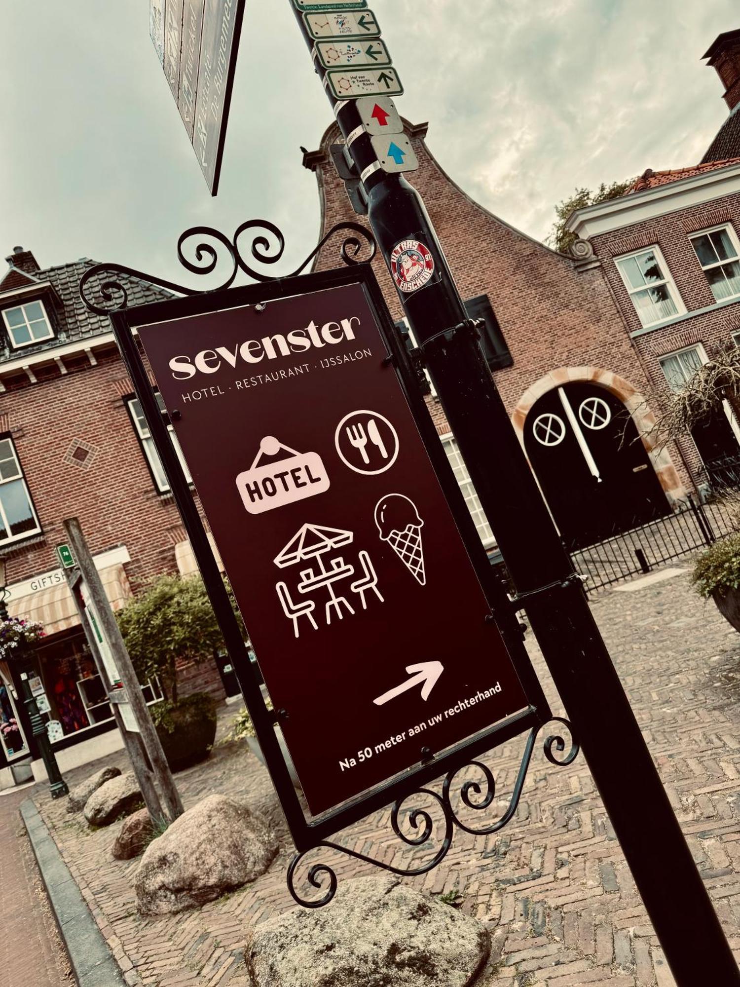 Sevenster Delden Hotell Exteriör bild